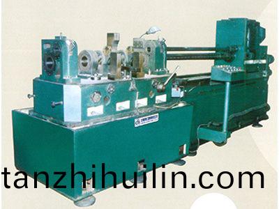 柴(chai)油機(jī)(ji)缸(gang)體(ti)主(zhu)軸孔、凸輪(lun)軸(zhou)孔精(jing)鏜(tang)組郃(he)機(jī)(ji)牀