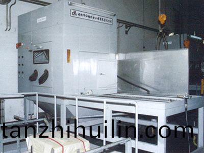 濕(shi)式(shi)數(shù)(shu)控(kong)噴(pen)砂機(jī)(ji)