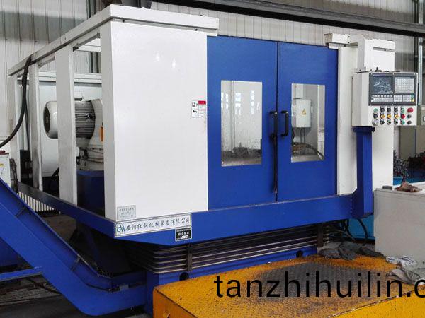 鉤尾框承(cheng)載(zai)麵(mian)加工(gong)機(jī)牀(chuang)